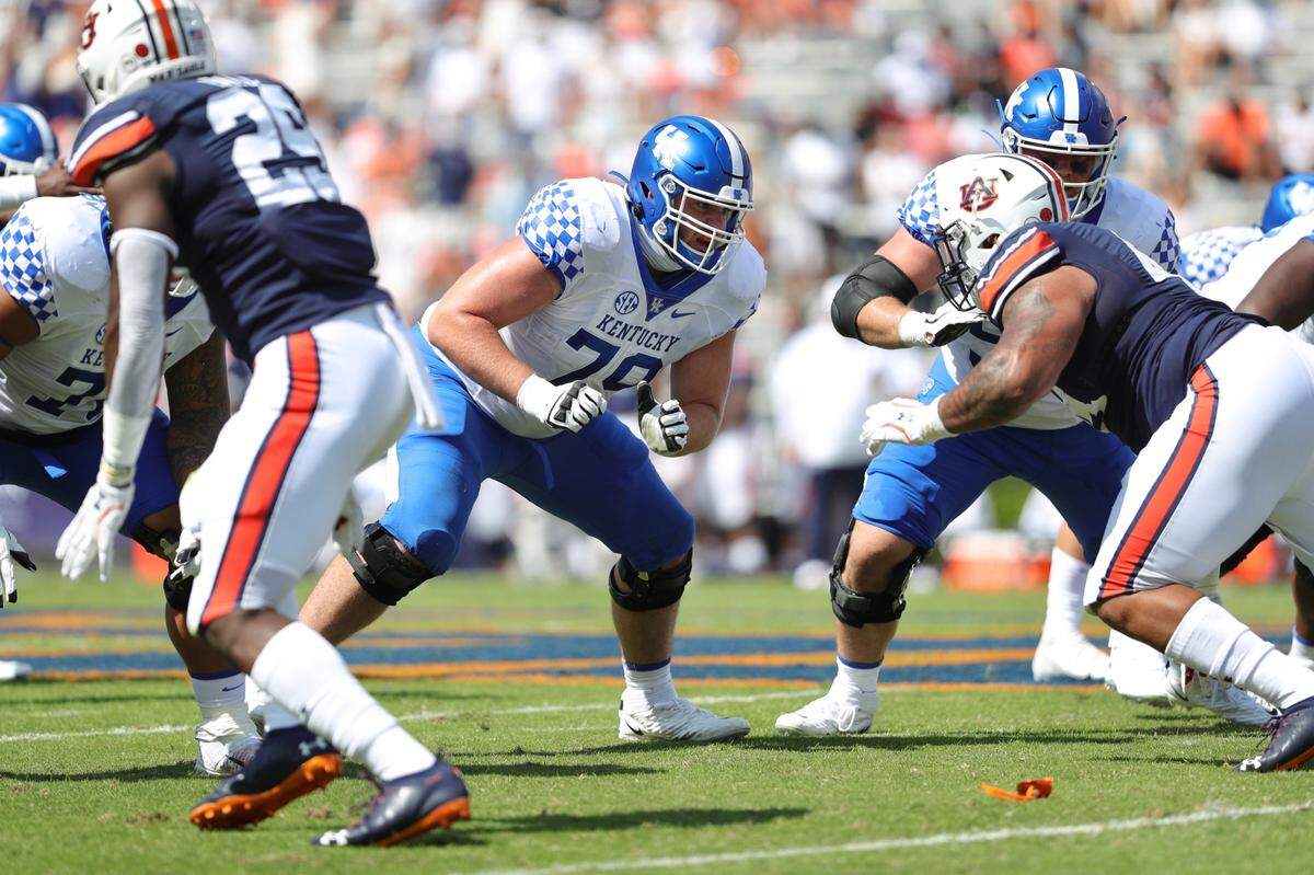 Kentucky center Luke Fortner (79) has been SEC Offensive Lineman of the Week twice so far in 2021.