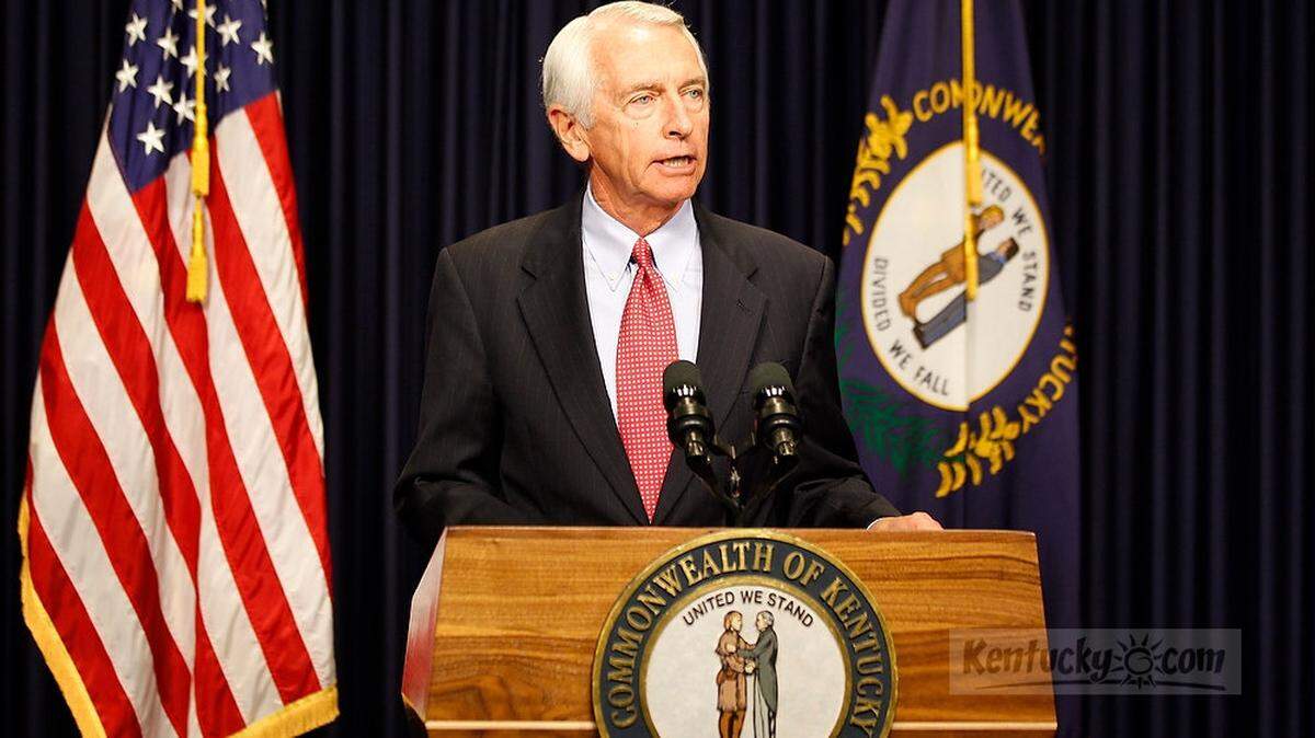 Gov. Steve Beshear during a press conference at the State Capitol in Frankfort, Ky., on Nov. 29, 2011.  Photo by Pablo Alcala | Staff