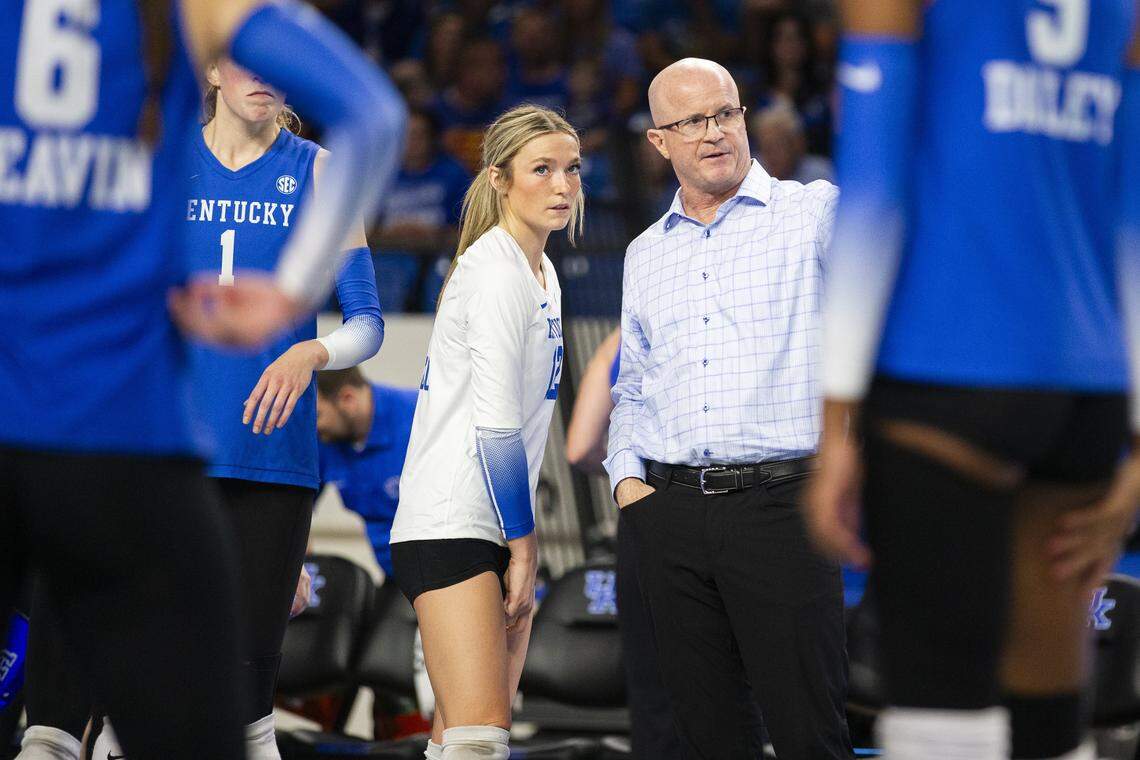 Kentucky women’s volleyball coach Craig Skinner has scheduled the No. 7 Wildcats to face the top four teams in the AVCA preseason Top 25 over a 19 day stretch from Aug. 31 through Sept. 8 — and none of the games are in Lexington.