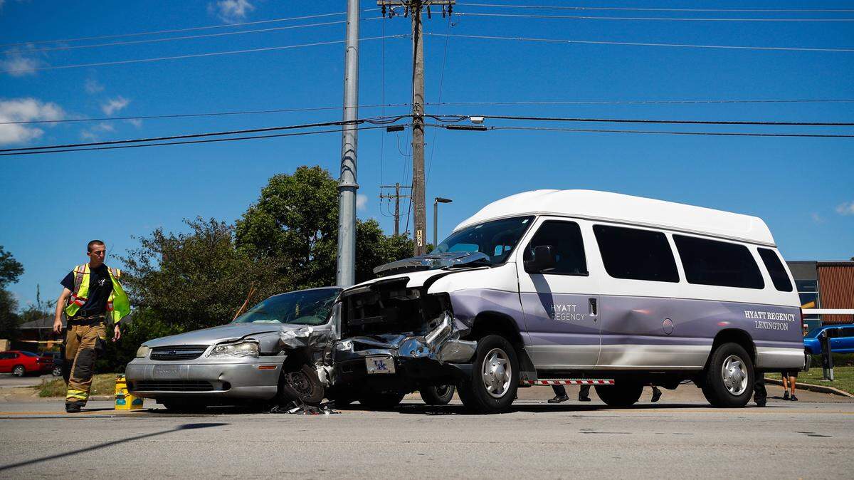 A crash involving a Hyatt Regency shuttle bus and a vehicle sent nine people to the hospital Thursday afternoon in Lexington.