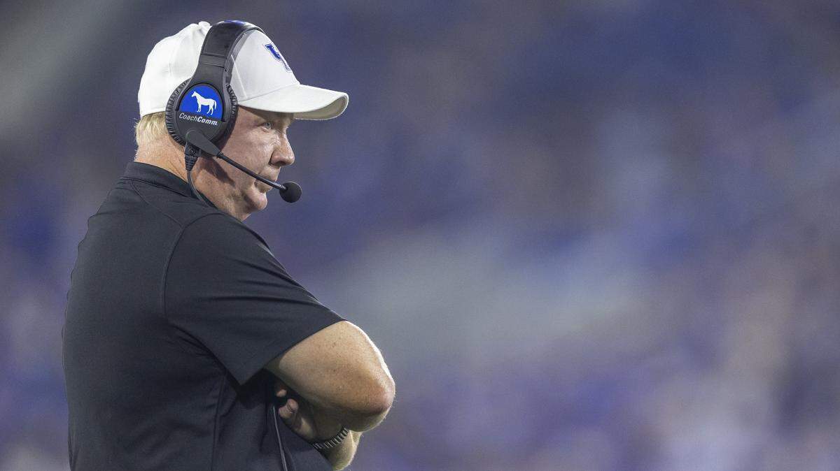 Everything Mark Stoops said after Kentucky football’s 48-23 win against Eastern Michigan