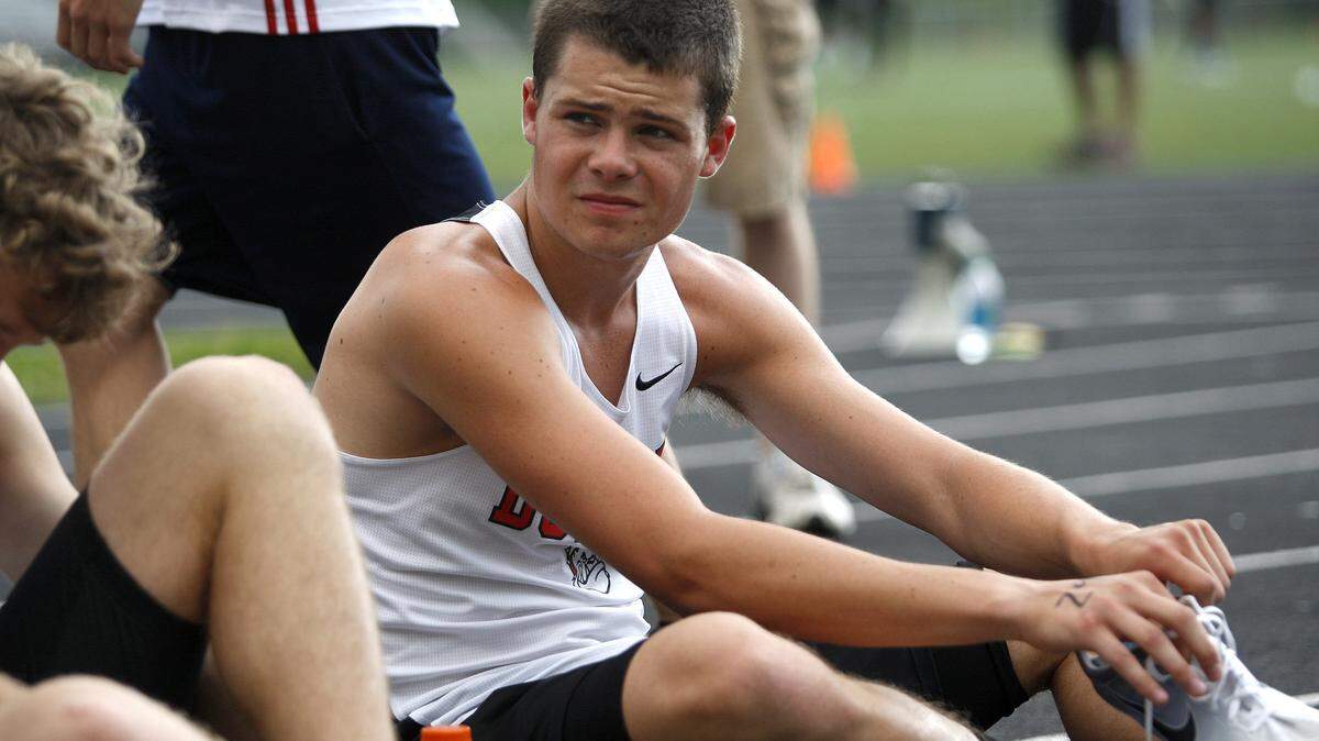 After  battling Crohn's disease for most of 2010 and seeing his weight fall to 103 pounds, Dunbar's Bart Denham is back in competitive running form and hopes 
to qualify for the state track meet.     