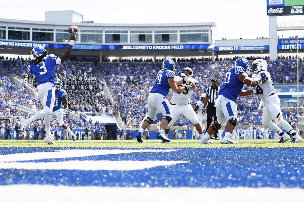 Kentucky quarterback Terry Wilson (3) is 11-3 as UK’s starter after the Wildcats beat Toledo 38-24 last week.