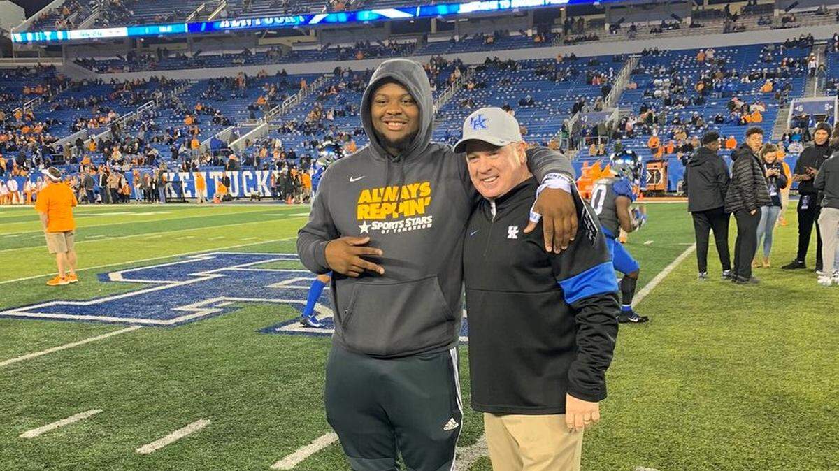 Justin Rogers, the highest-ranked recruit in Kentucky history, officially signs