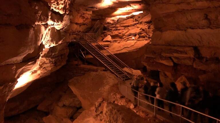 Visitors to Mammoth Cave asked to comment on ‘un-American’ signs. It got rowdy