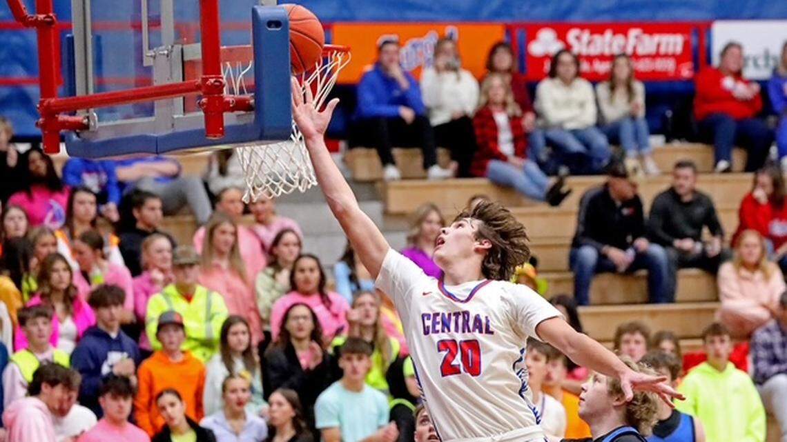 A double UK basketball legacy, Jake Feldhaus is making his own name