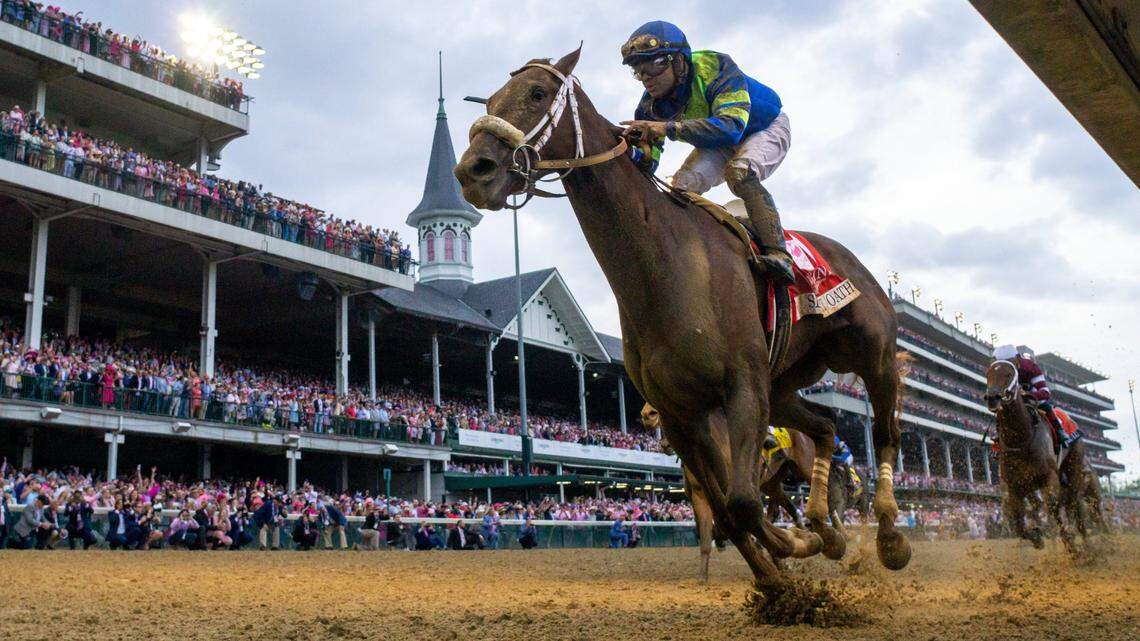 Secret Oath wins Kentucky Oaks for 86-year-old trainer D. Wayne Lukas