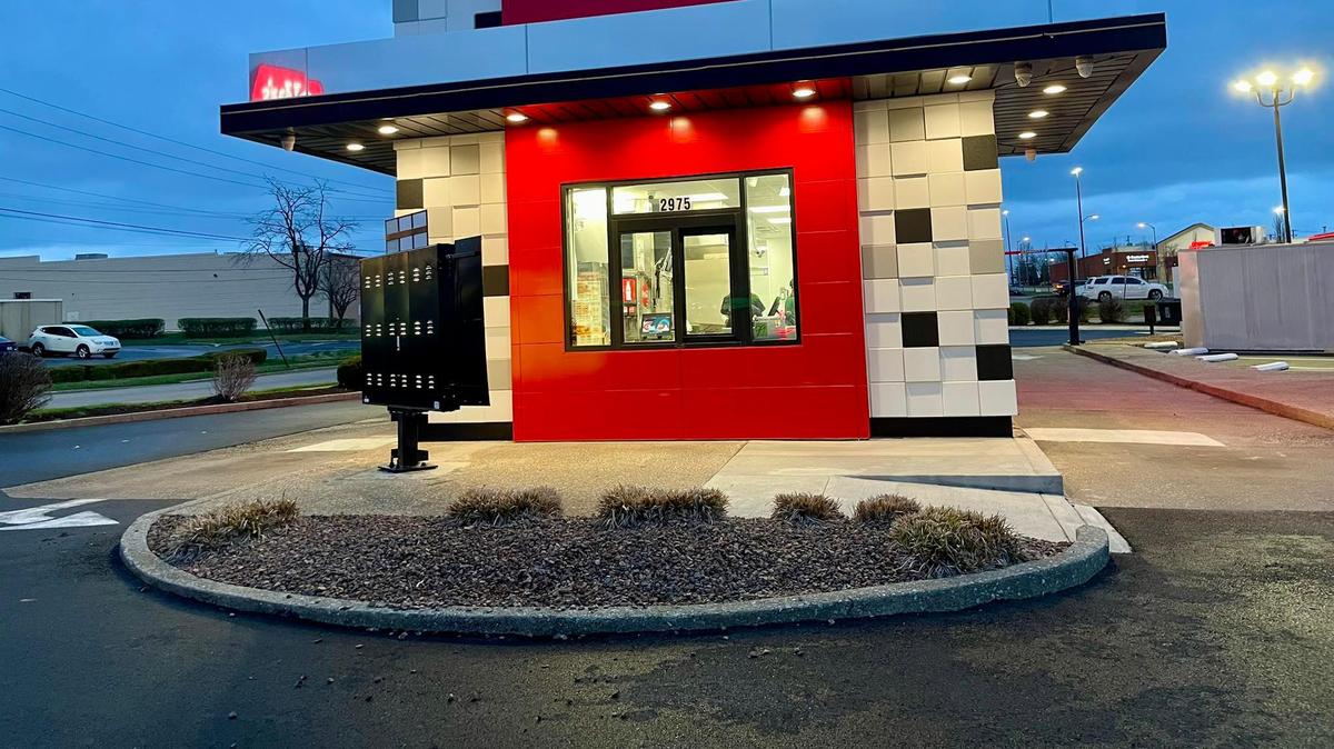 Rally’s new location on Richmond Road is finally open again after a kitchen fire destroyed the Lexington location in September 2023. The burger restaurant is open seven days a week.