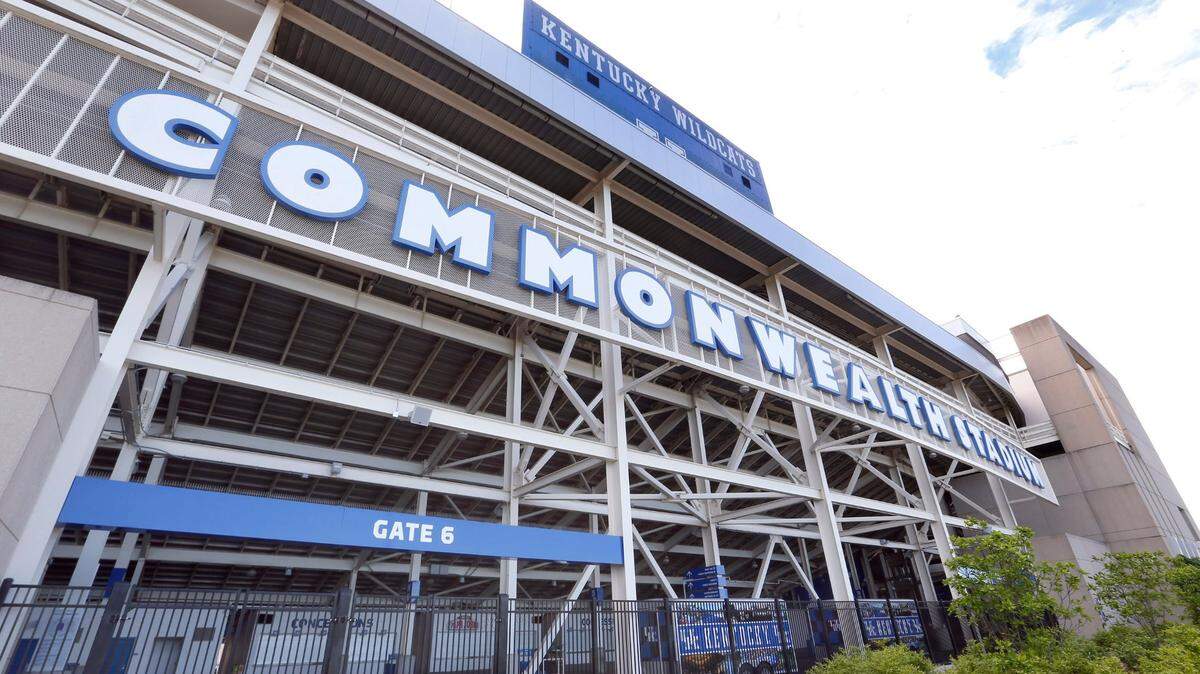 The day UK’s stadium opened 50 years ago: Traffic jams, 11th-hour toilets … and victory