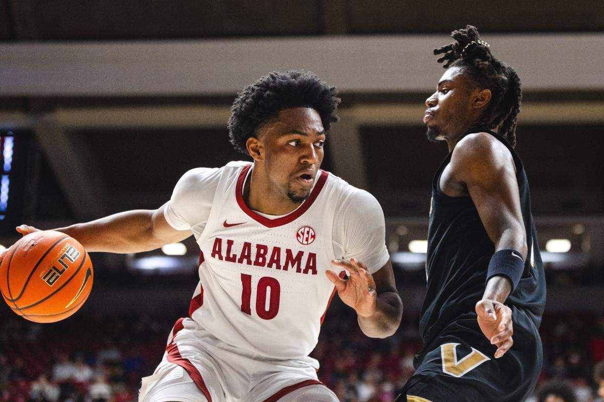 Mouhamed Dioubate will play the 2025-26 season at Kentucky after competing for Alabama the past two seasons.