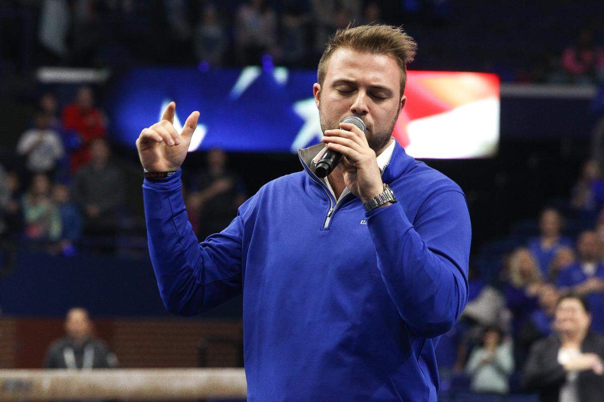 Walker Montgomery grew up in Nicholasville steeped in country music heritage, the son of John Michael Montgomery and nephew of Eddie Montgomery. His song “Simple Town,” which was the title track of his debut EP, has reached more than 3.6 million streams on Spotify.