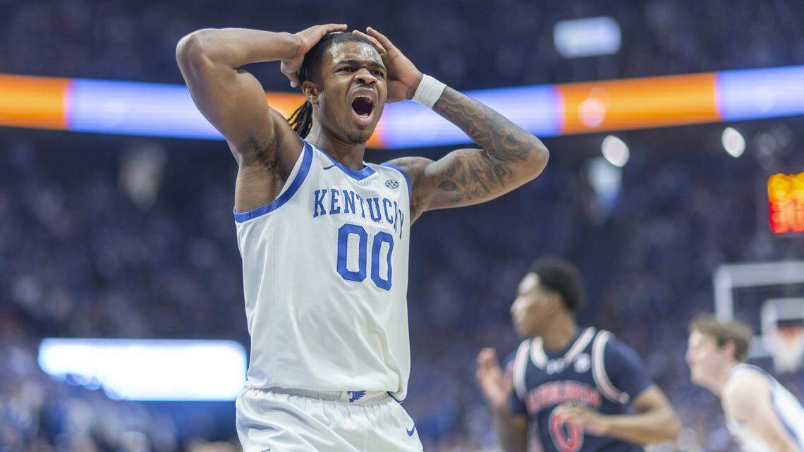 Kentucky basketball is no match for the nation’s No. 1 team. Auburn rolls to win in Rupp