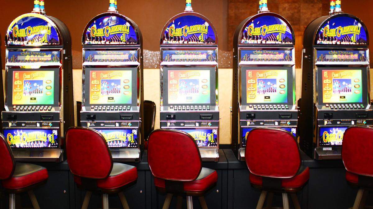 Instant racing electronic gambling machines at Kentucky Downs in Franklin. Kentucky Downs was the first in the state to have Instant Racing machines.