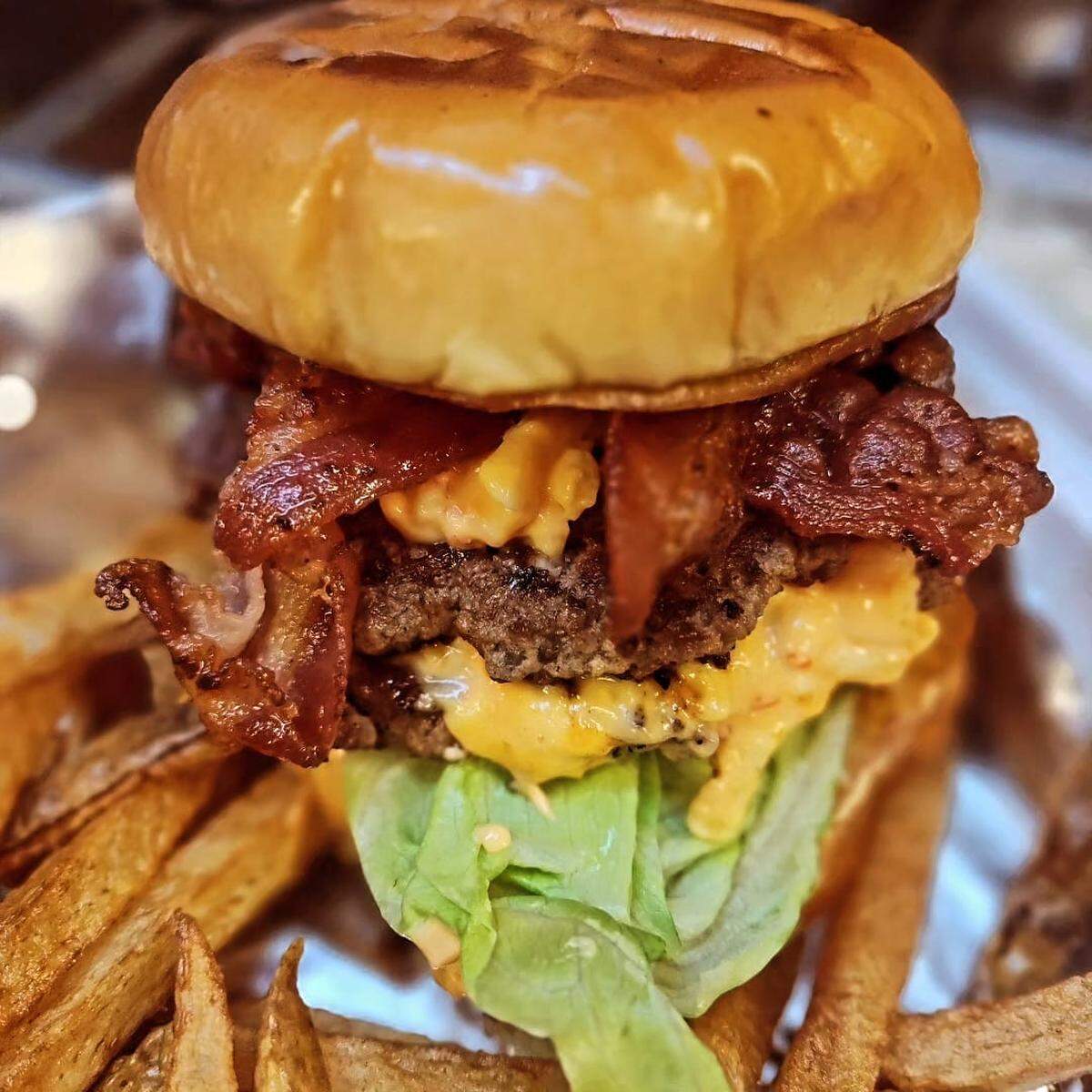 Cosmic Fry, a new restaurant now on Burt Road, serves burgers and mocktails.