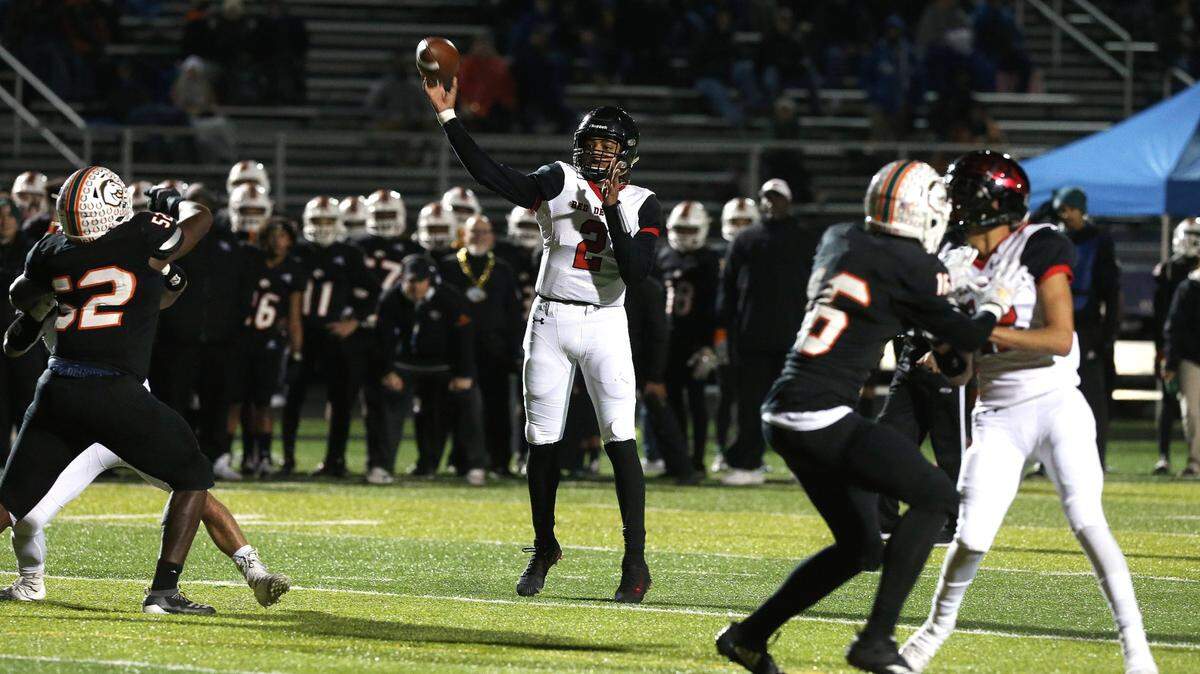 Owensboro quarterback Gavin Wimsatt is the highest-ranked uncommitted quarterback in the nation. Most analysts believe he’s headed to Rutgers.