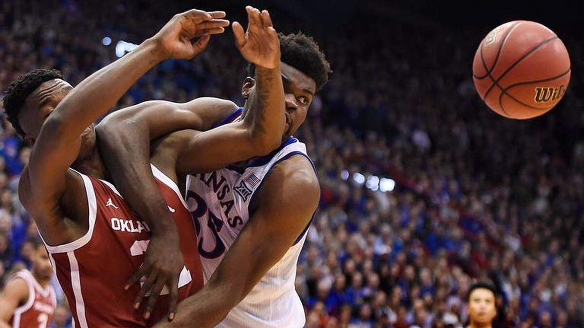 Udoka Azubuike, a 7-footer from Nigeria, was averaging 13.4 points, 6.8 rebounds and 1.6 blocks per game this season.