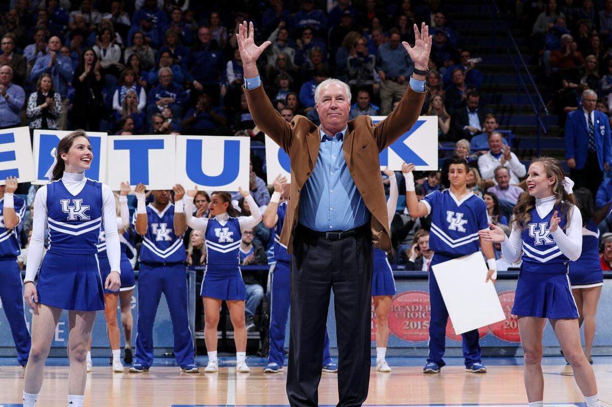Mike Pratt took the floor to make the “Y” during a Kentucky game in Rupp Arena in 2017. “As an All-America and All-SEC player, Mike played a significant role in our basketball history,” Athletics Director Mitch Barnhart said Friday.