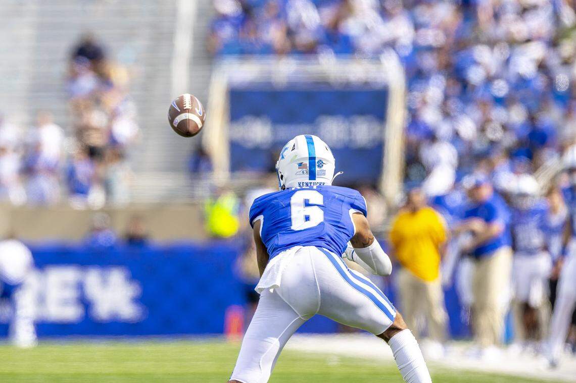 Kentucky junior wide receiver Dane Key (6) caught seven passes for 145 yards in UK’s 41-6 win over Ohio last week.