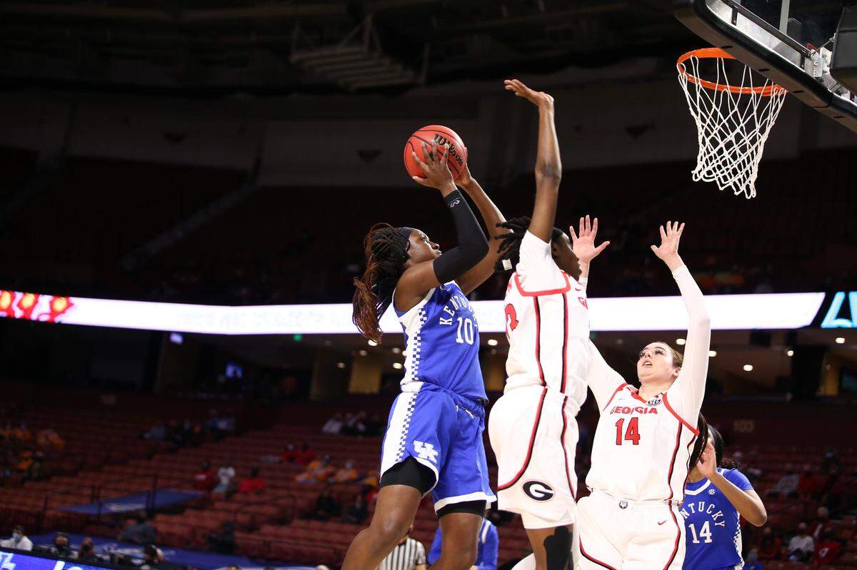 Kentucky star Rhyne Howard (10) has excelled in tournament play during her UK career.