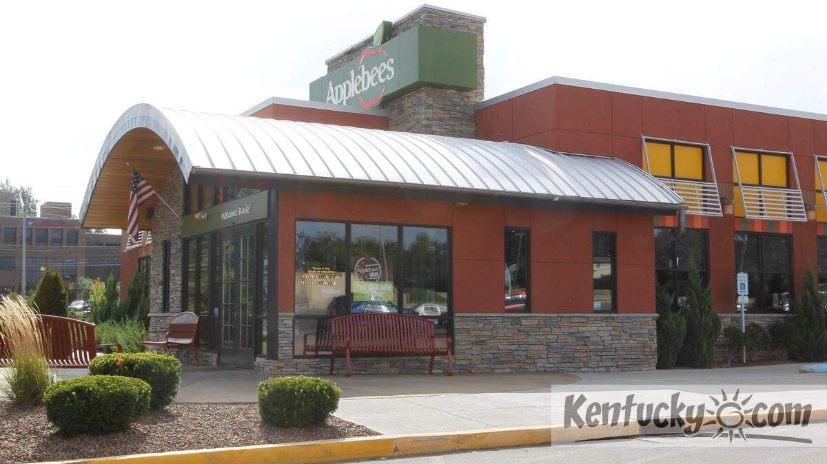 The Applebee s Restaurant at the  front of the old Lexington Mall site on Richmond Rd. in Lexington, Ky., Monday, August, 23, 2010. Southland Christian Church is interested in building a satellite campus at the site of the old mall. Photo by Charles Bertram | Staff ..