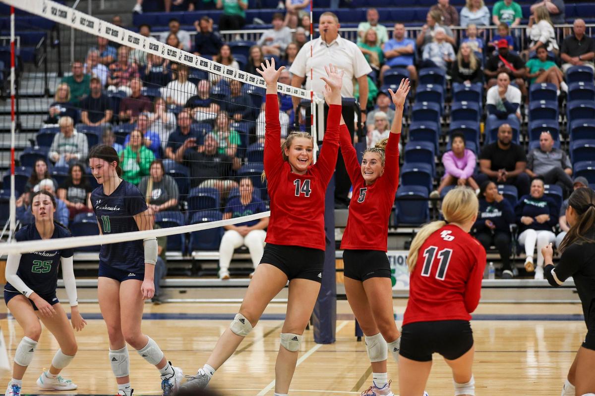 Dunbar’s Daisy Katte (14) celebrates scoring against Great Crossing during Wednesday night’s matchup of top-five teams in Georgetown.
