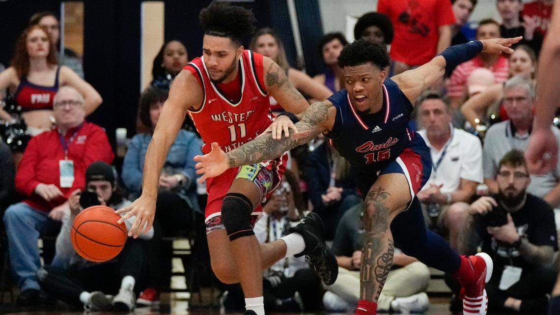 Dontaie Allen, left, has 47 points and 14 rebounds over his last two games for Western Kentucky.
