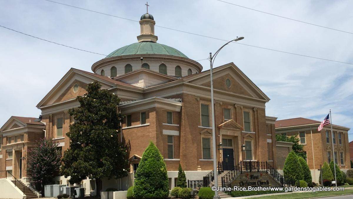 The First Christian Church is one of the town’s oldest church buildings, built in 1906.