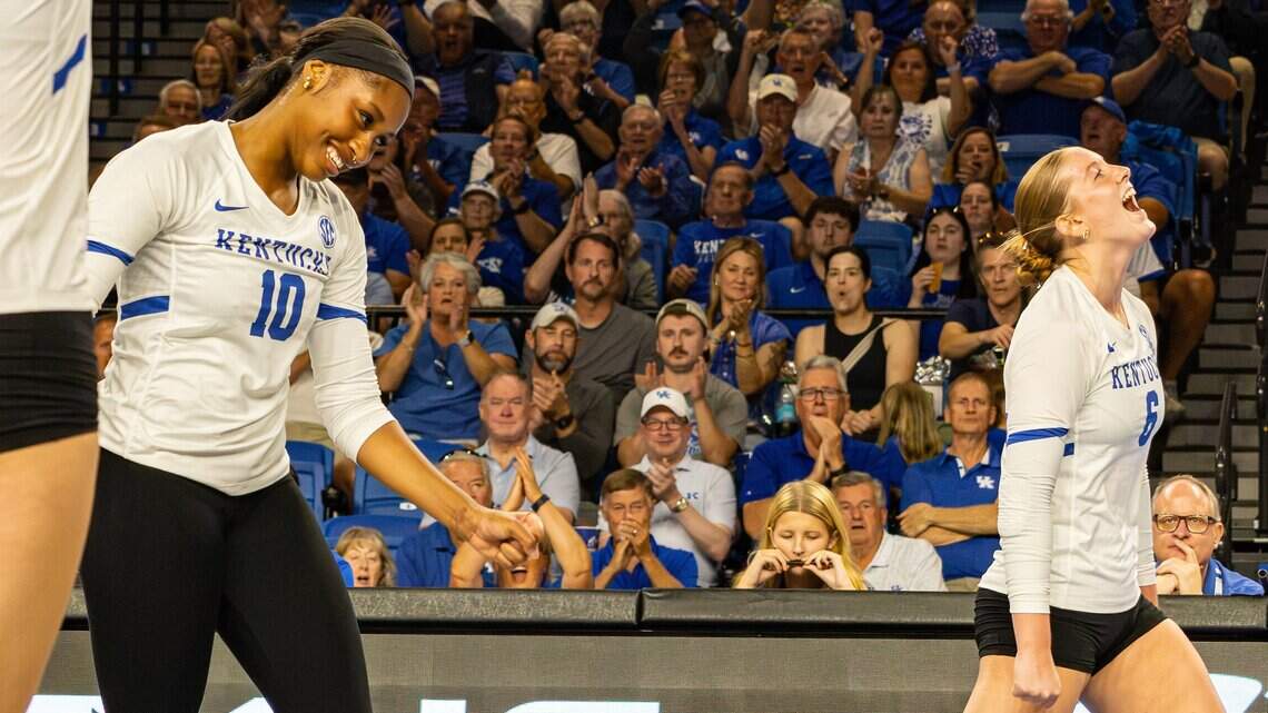 No. 3 Kentucky volleyball is winning while still searching for another gear