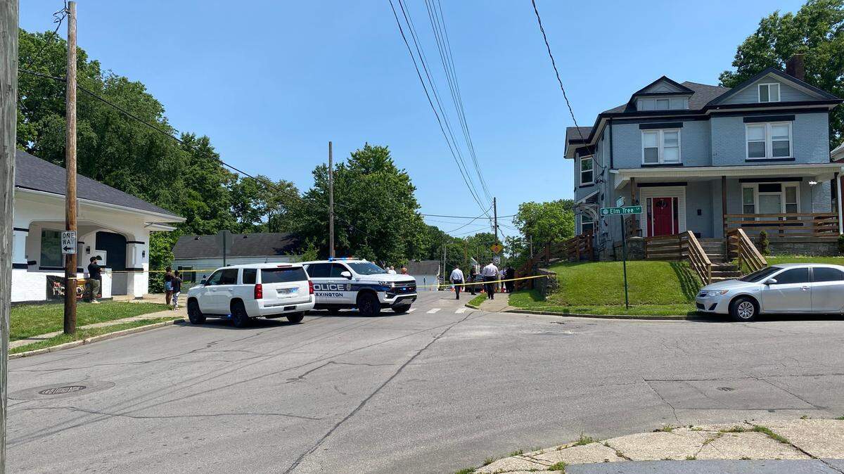 Lexington police closed part of East Sixth Street just past the intersection with Elm Tree Lane on Thursday.