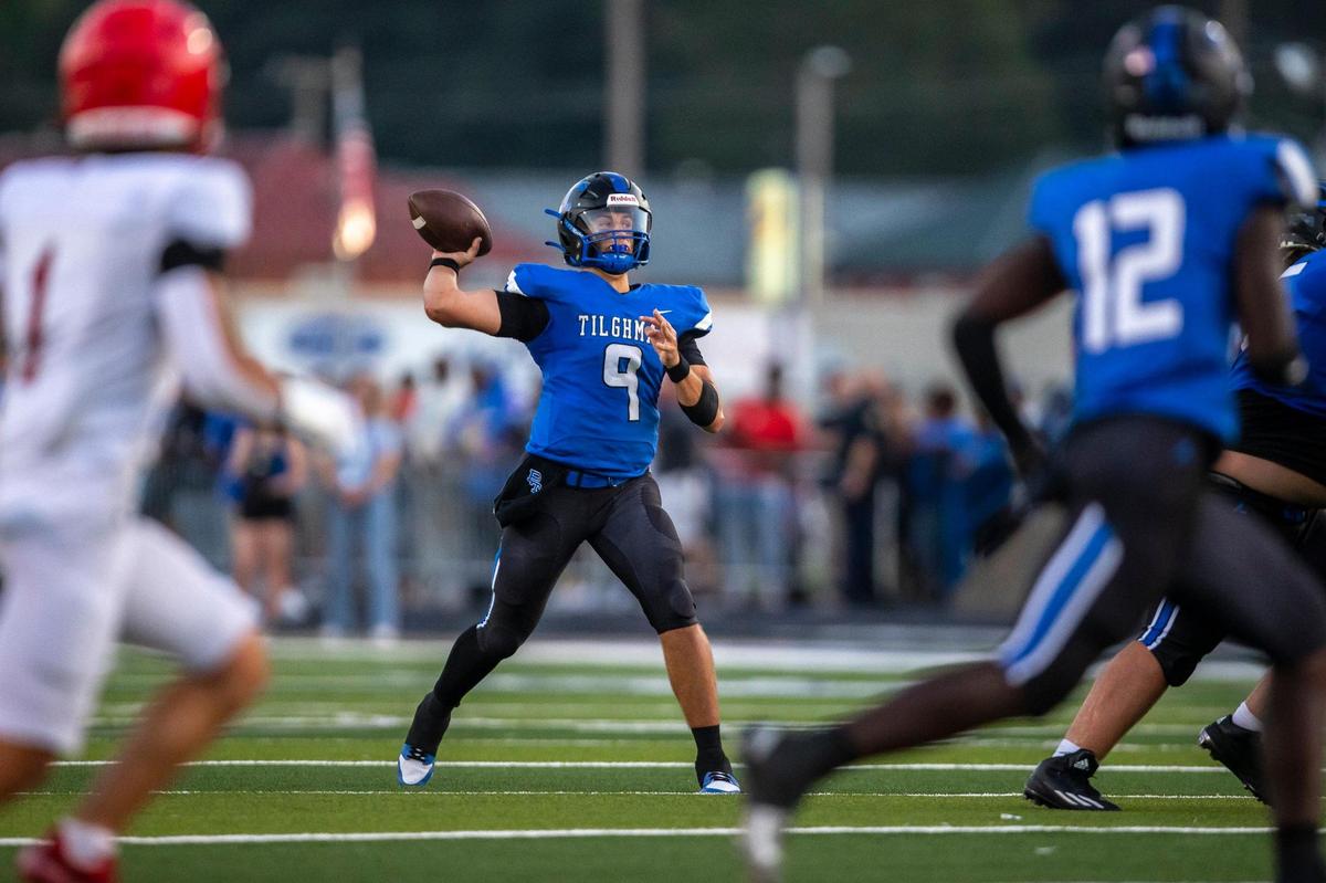 Paducah Tilghman’s Jack James (9) holds Kentucky high school career record for passing TDs.