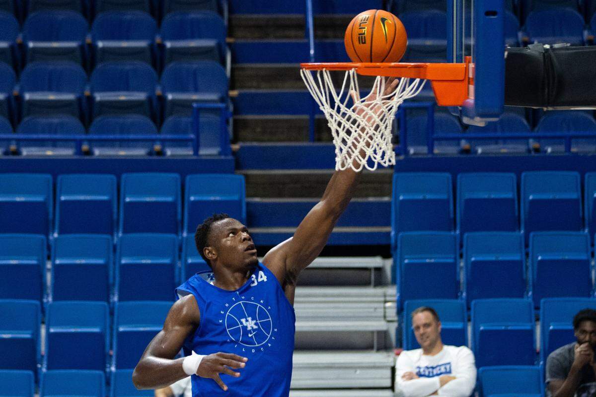 The physicality of Oscar Tshiebwe, a transfer from West Virginia, was on display during Monday’s practice in Rupp Arena.