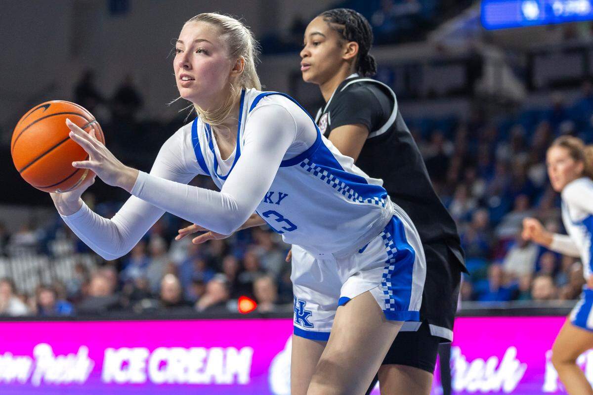 Kentucky center Clara Strack (13) had 17 points, 15 rebounds, three assists and two blocked shots in UK’s 96-78 win at Vanderbilt on Sunday. Next up for Strack and the Cats is a game at Florida.