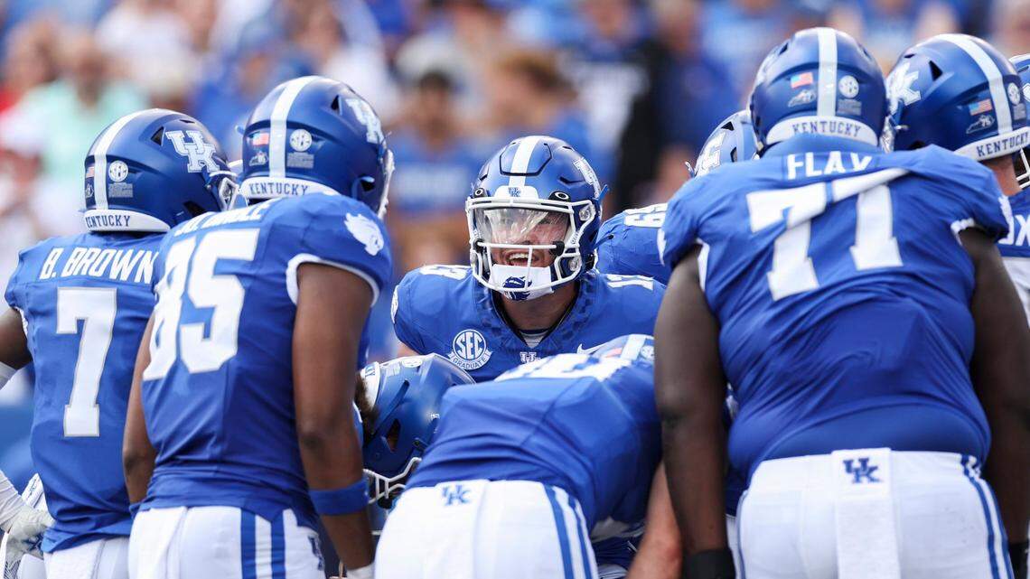 Here are the odds for Kentucky basketball, football to win titles on first day of sports betting