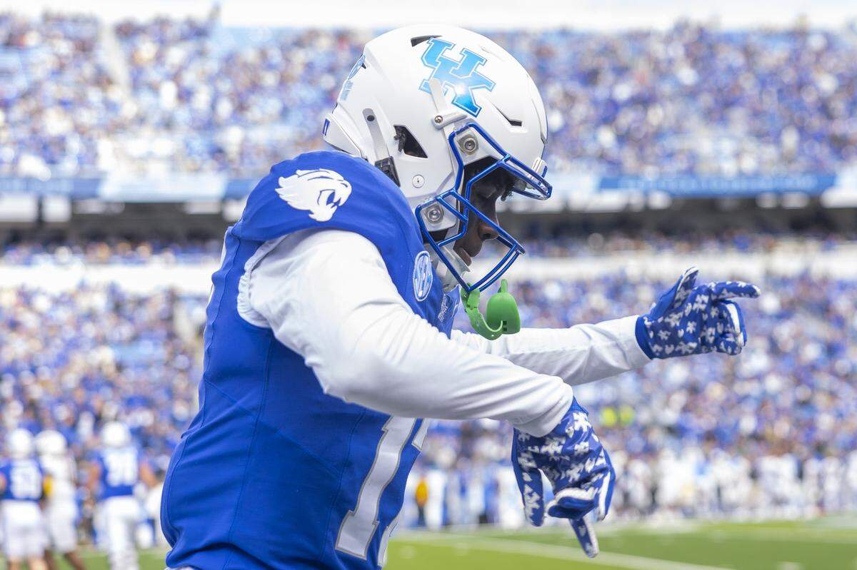 Kentucky true freshman wide receiver Hardley Gilmore (17) celebrates after catching a 52-yard touchdown pass from Brock Vandagriff for his first college TD during UK’s 48-6 win over Murray State last week.