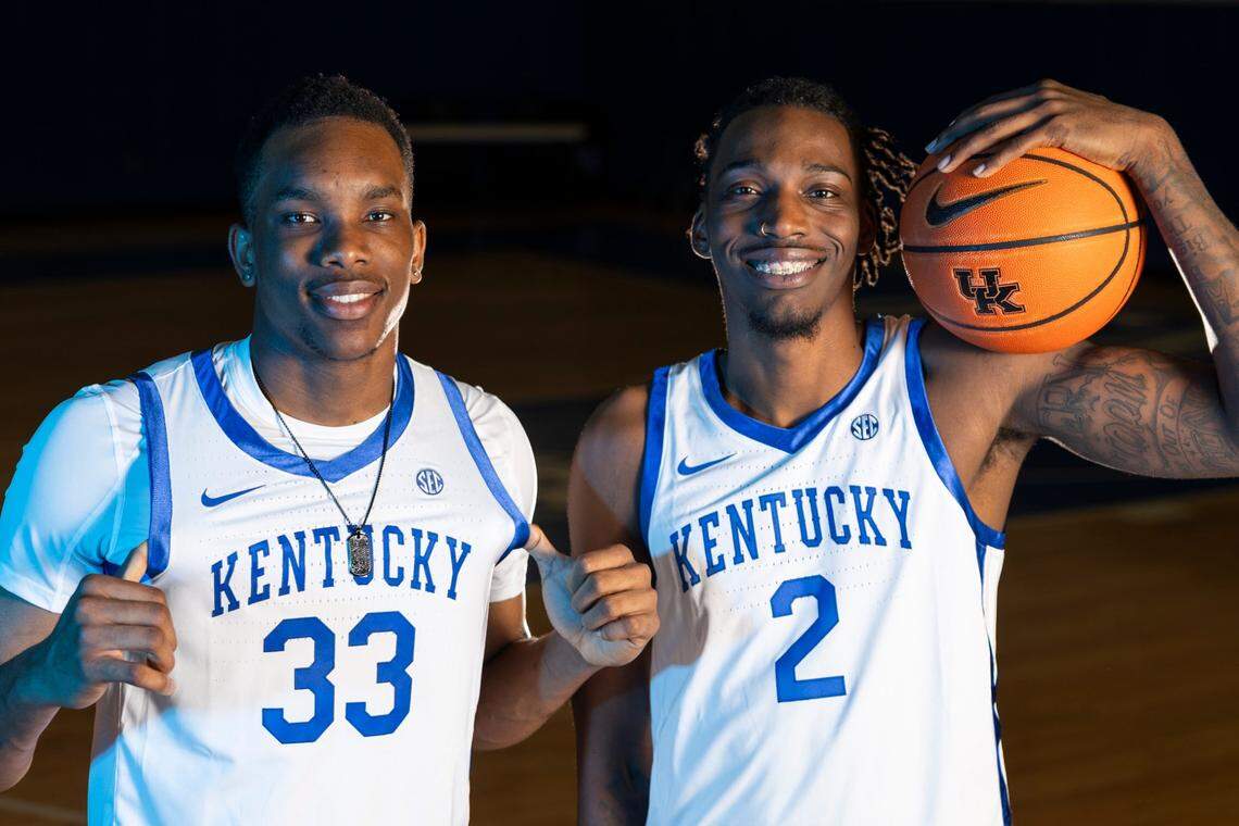 Ugonna Onyenso, left, and Aaron Bradshaw have added some weight in the offseason.