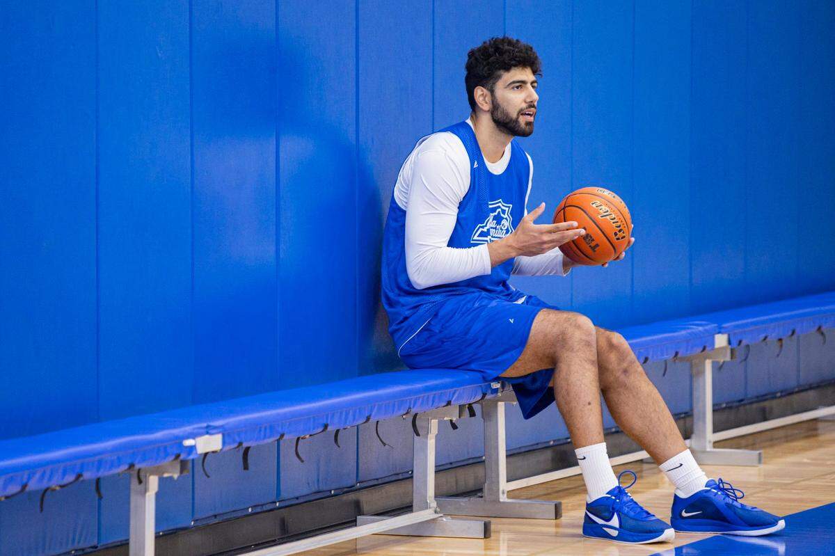 Kerem Kanter, brother of almost-Wildcat Enes Kanter Freedom, is back for his second turn with La Familia.