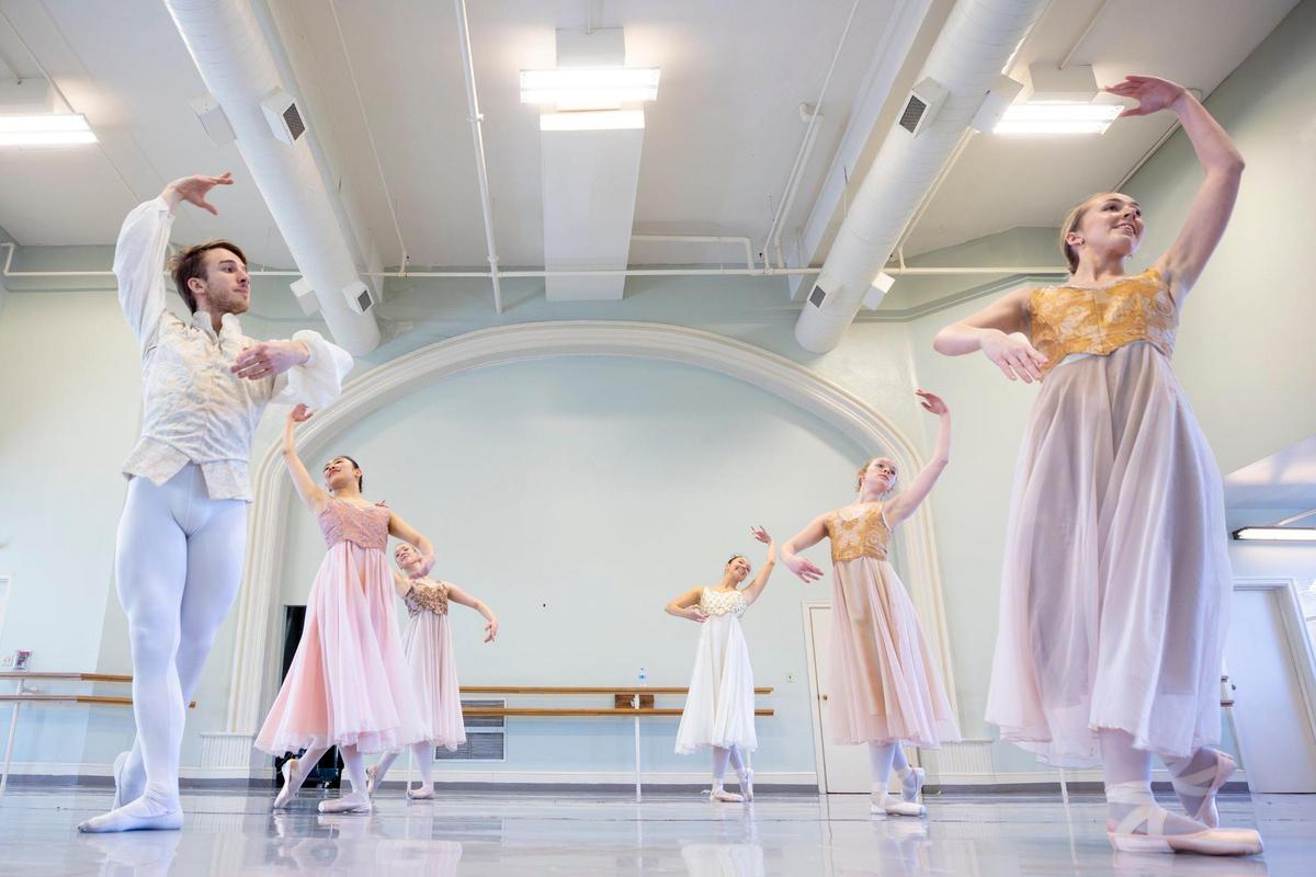 Performers rehearse at the LexArts building in downtown Lexington, Ky., on Monday, Feb. 5, 2024, for Lexington Ballet Company’s upcoming performance of Love Stories at the Opera House. The productions will be a mixed repertoire presenting a variety of “love stories” featuring Emmy Award winner Kentuckian Ben Sollee and guest choreographer Eric Trope.
