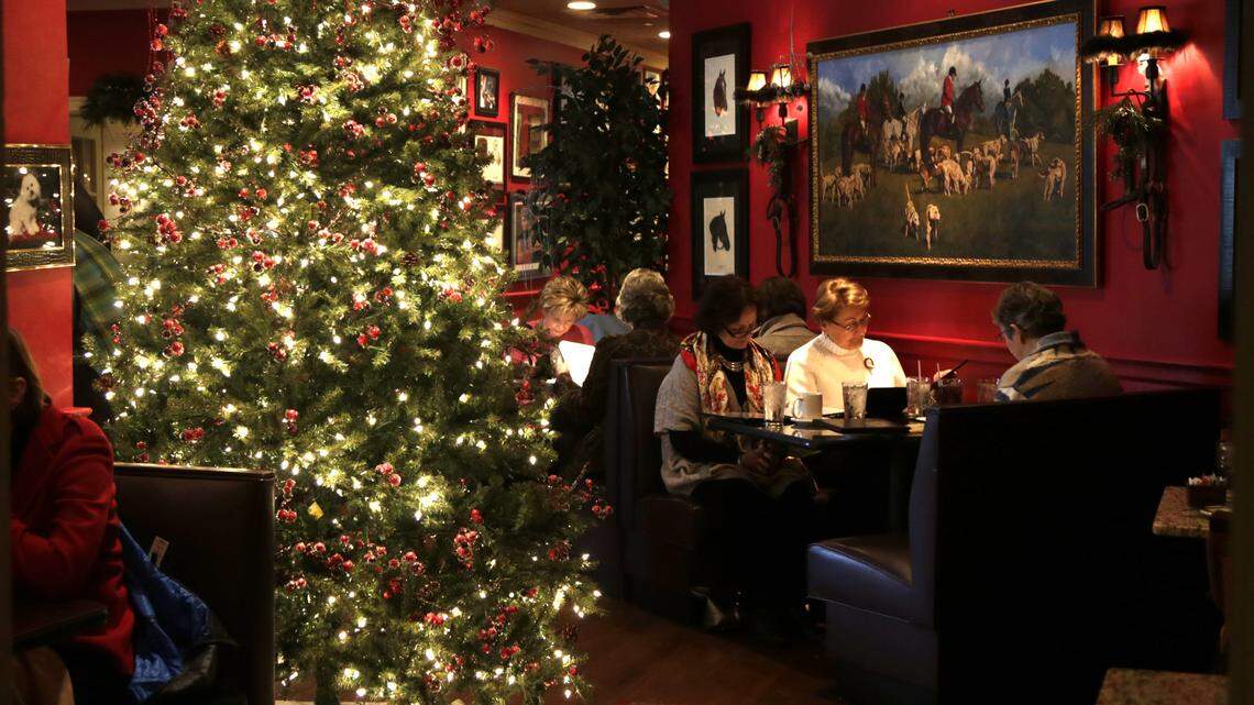 Guests enjoyed lunch and holiday décor at the Julep Cup, tucked into a corner of The Woodlands on East Main Street. 