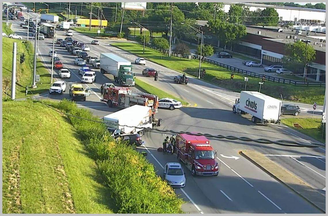 Lexington police and fire personnel respond to the scene of a crash at Leestown Road and New Circle Road on Tuesday, June 29, 2021. The crash caused traffic backups on busy Lexington roads.