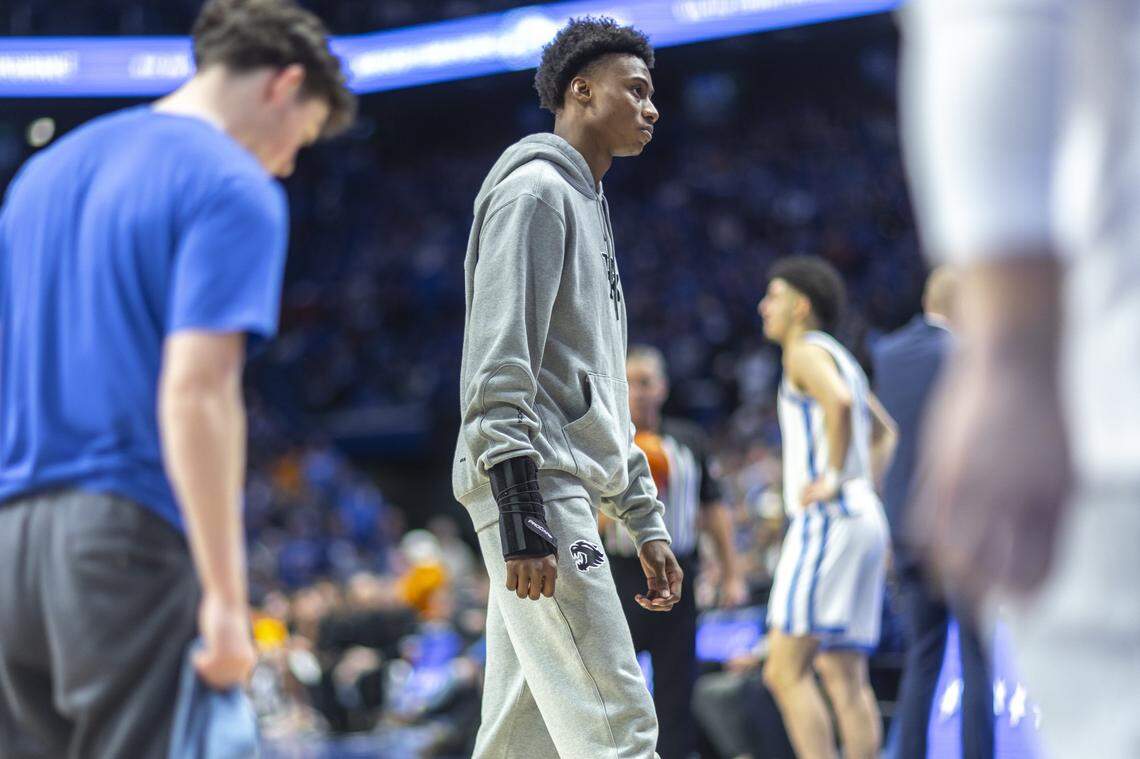 Kentucky guard Jaxson Robinson (2) walks to the bench after a timeout during Tuesday’s game against Tennessee at Rupp Arena.