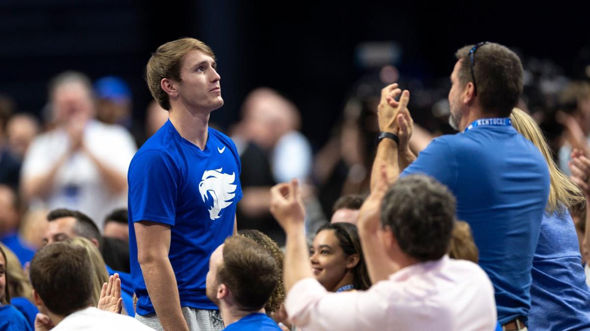 Travis Perry, still a Kentucky signee, talks about his potential UK future with Mark Pope