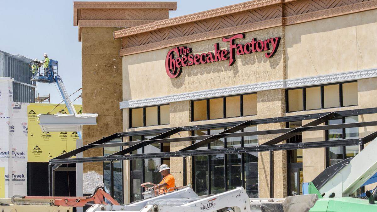 Construction of Cheese Cake Factory restaurant going on at Fayette Mall on Friday, August 15th, 2014. Photo by Deepanjan Mukhopadhyay | Staff