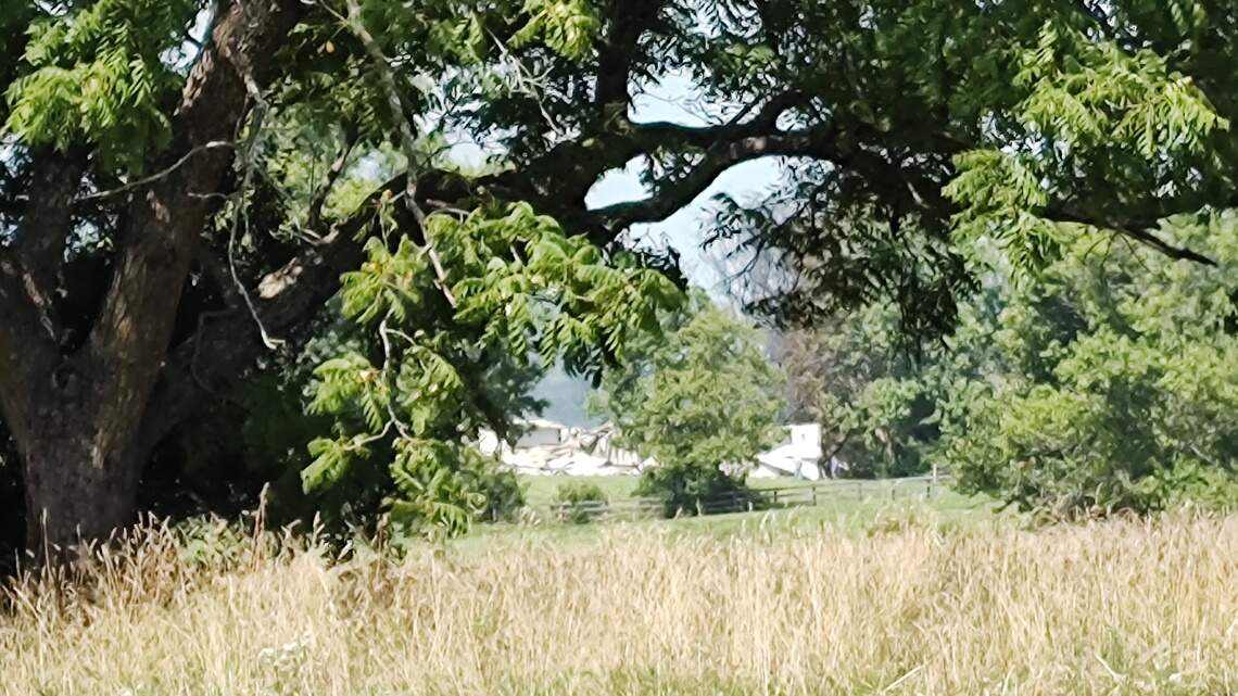 Large barn destroyed by fire at farm on Paris Pike near Bourbon County line