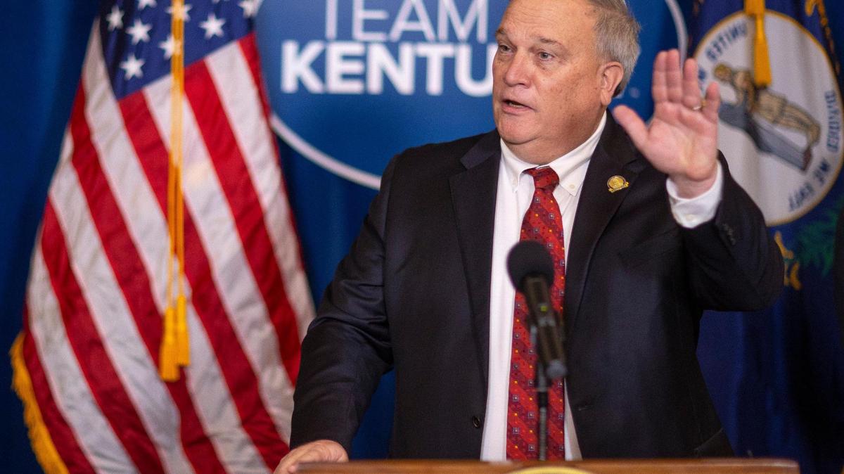 Kentucky Senate President Robert Stivers, R-Manchester, speaks during a media conference Wednesday, Jan. 19, 2022, in the rotunda at the Kentucky State Capitol in Frankfort.