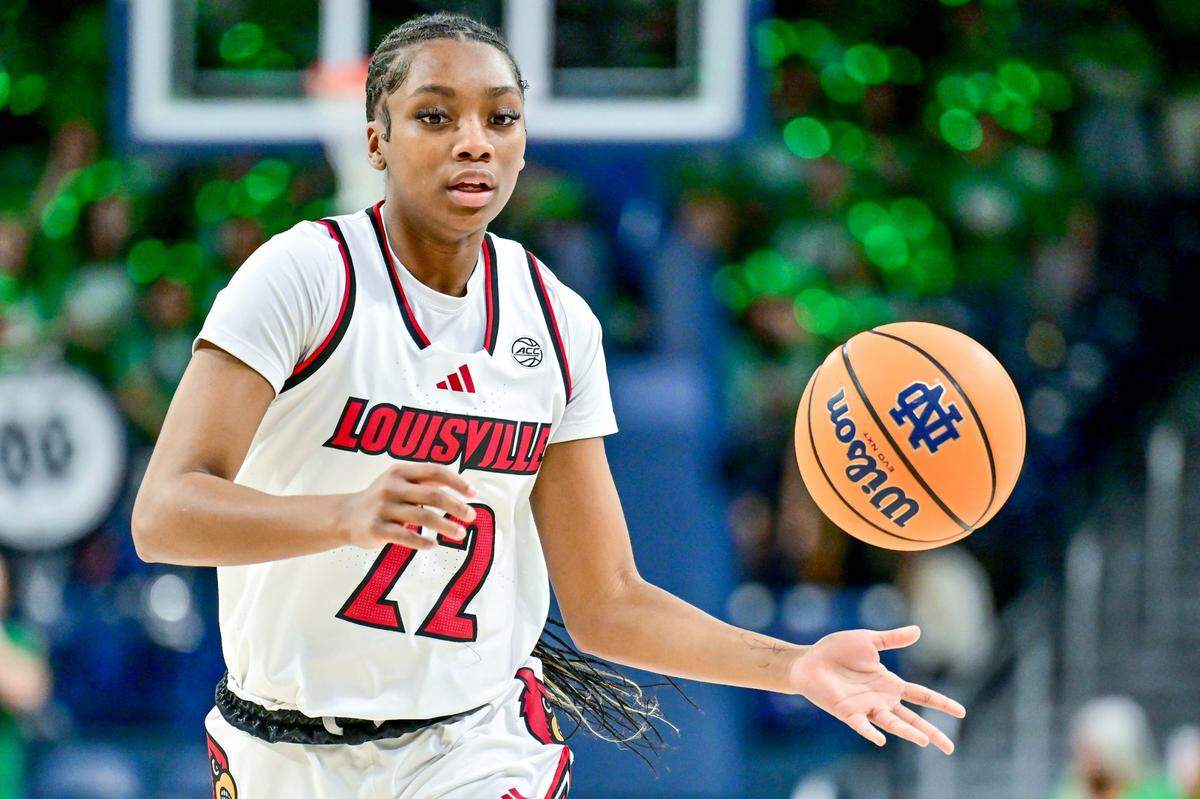 Louisville guard Tajianna Roberts (22) has started all 31 games of her freshman season to date.