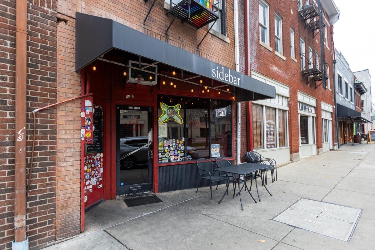 Sidebar Grill on North Limestone has outdoor seating and indoors is a no-frills atmosphere.