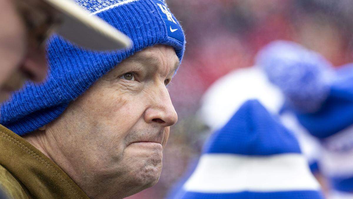 Kentucky needs someone with a bold, players-centric vision for the future to replace Mitch Barnhart, above, as Wildcats athletic director.