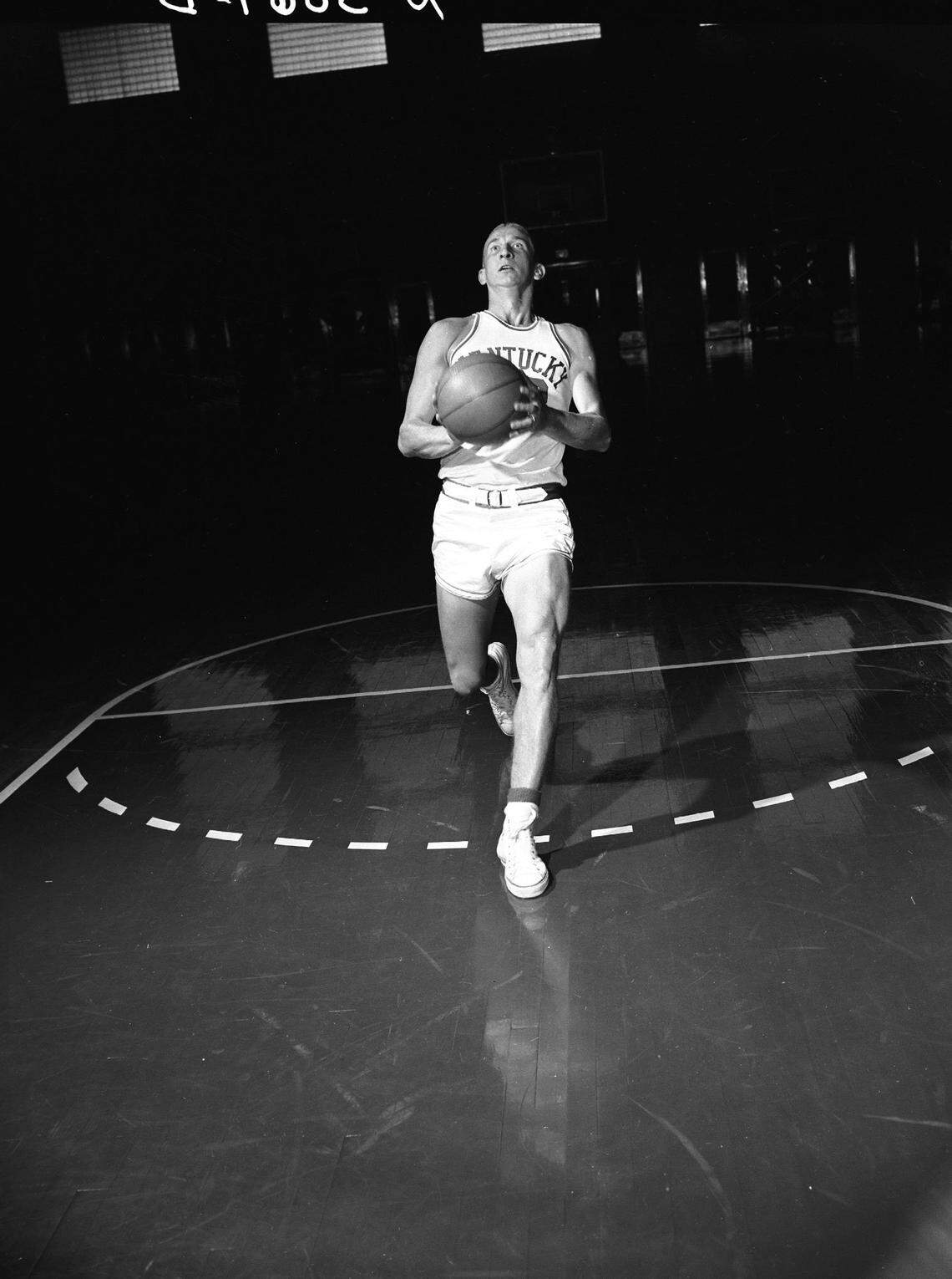 Vernon Hatton was a Final Four hero for Kentucky’s 1958 NCAA championship team.