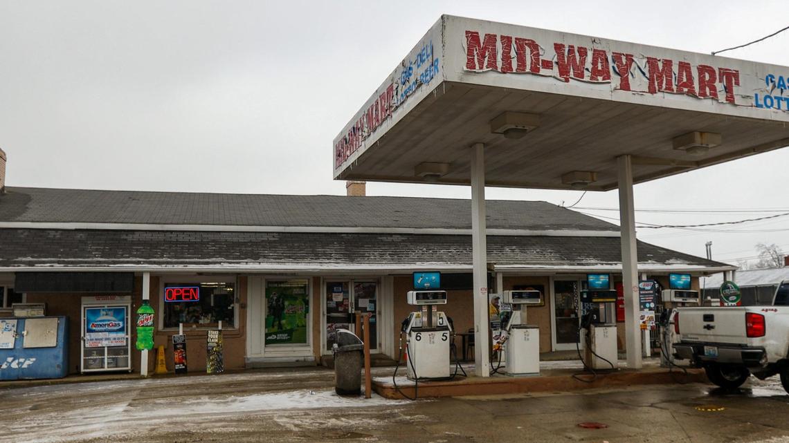 Midway Food Mart on Winchester Road, Feb. 12, 2021.