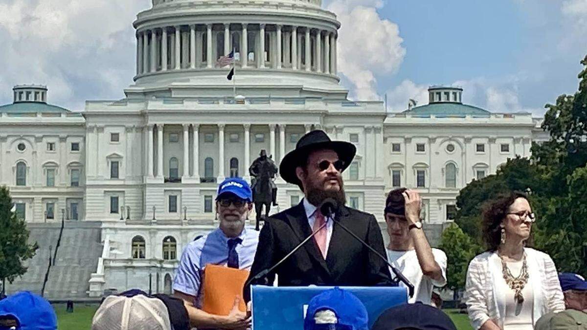Rabbi Shlomo Litvin is executive director of Chabad of the Bluegrass.